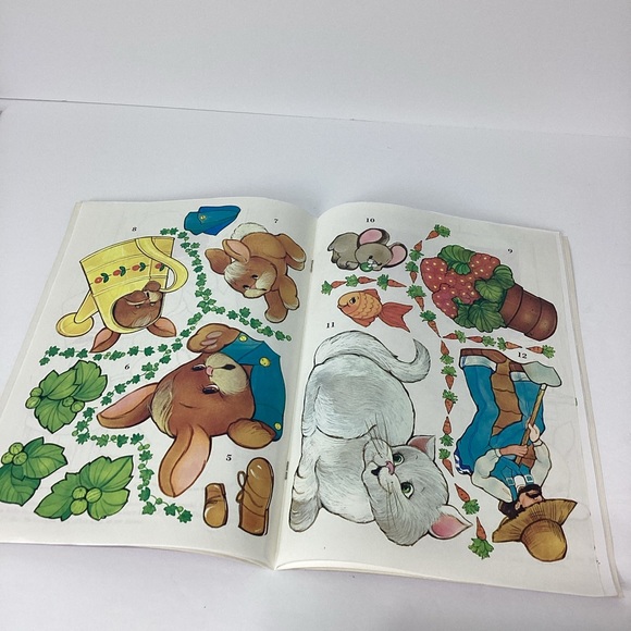 Peter Rabbit Sticker Fun Golden Book 1981 - Picture 4 of 10